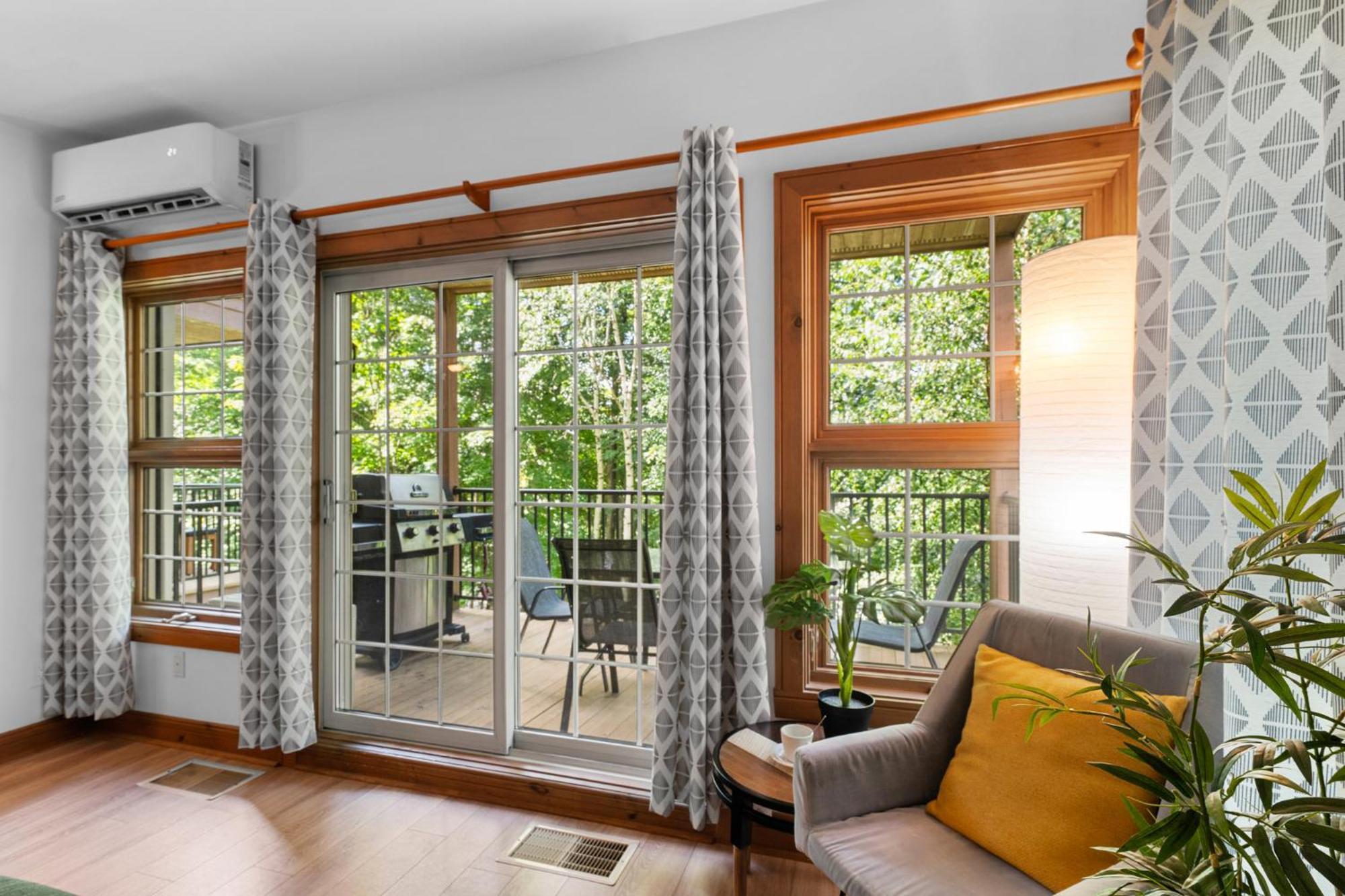 Les Falaises Tremblant - Ski Inout Condo W2Bdrs Mont-Tremblant Eksteriør bilde