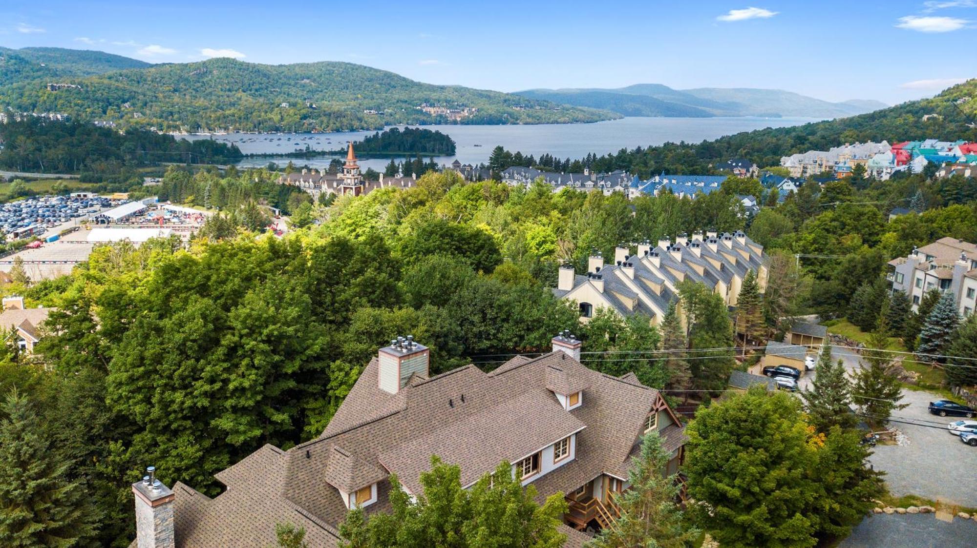 Les Falaises Tremblant - Ski Inout Condo W2Bdrs Mont-Tremblant Eksteriør bilde